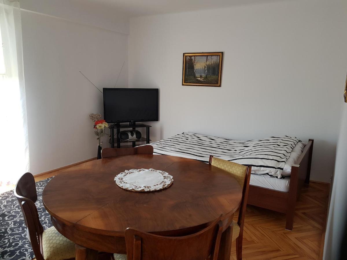 Mieszkanie W Centrum Krakowa Exteriör bild